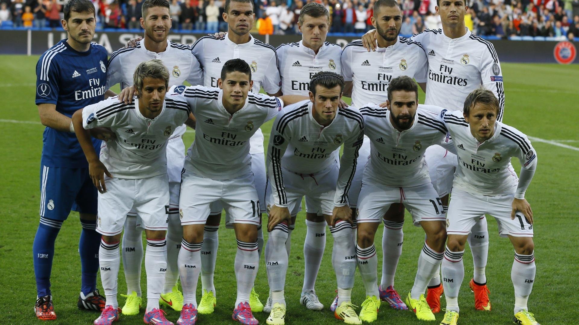 奥格斯堡对决法兰克福,保级关键之战,奥格斯堡对法兰克福队历史简介及赛前分析推荐